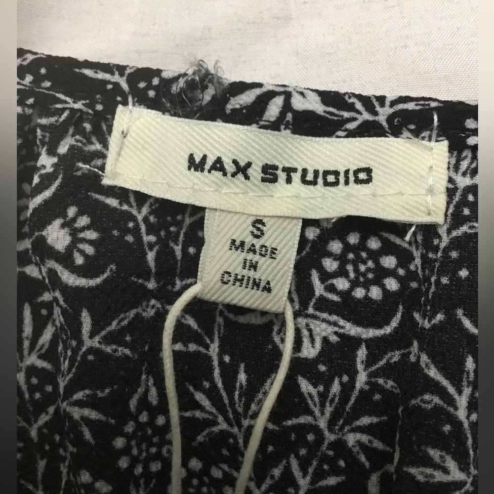 MAX STUDIO DRESS - Picture 7 of 15